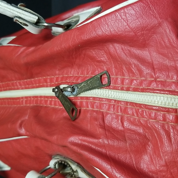 Vintage Wilson Gym Bag - Picture 5 of 14